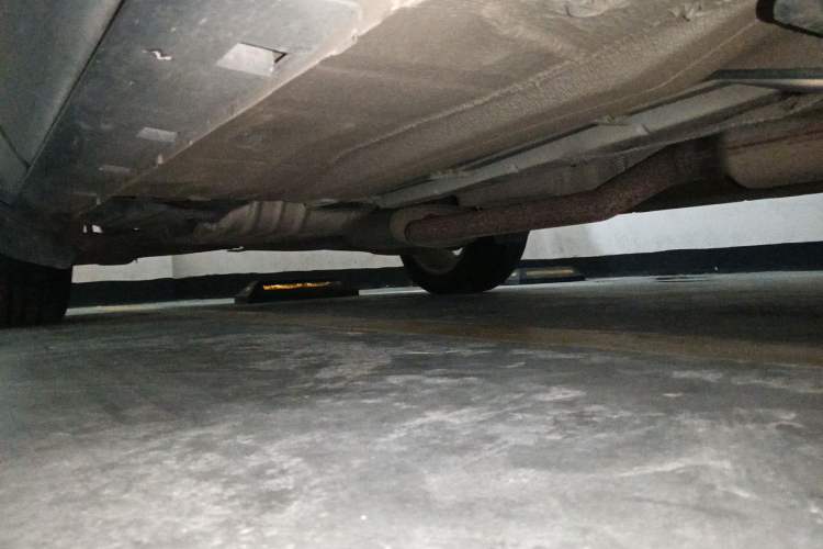 Used Ford Kuga 2015 1.5L GTDi Two-Wheel-Drive Comfort Model Chassis Front Right