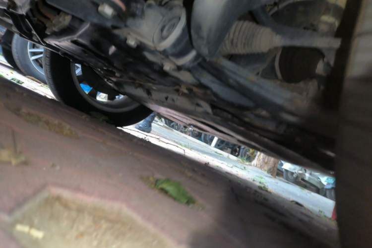 Used Ford Kuga 2015 2.0L GTDi Four-Wheel Drive Elite Model Chassis Front