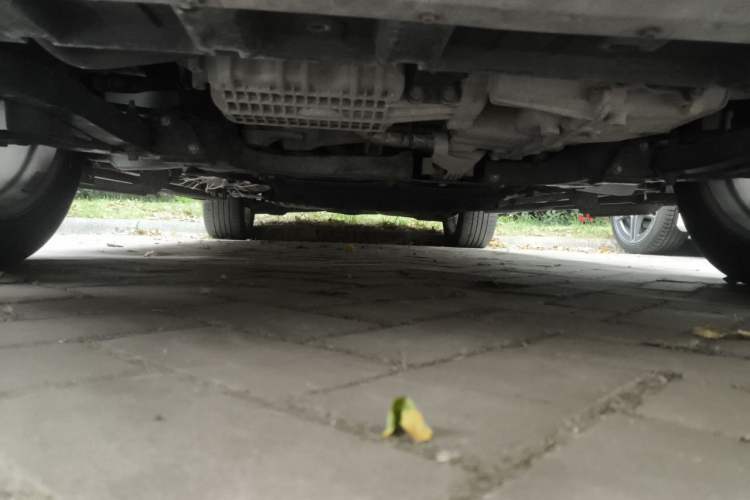 Used Ford Kuga 2015 1.5L GTDi Two-Wheel-Drive Comfort Model Chassis Front