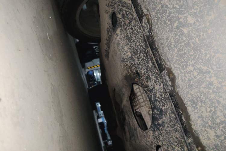 Used Ford Kuga 2015 1.5L GTDi Four-Wheel-Drive Elite Model Chassis Front