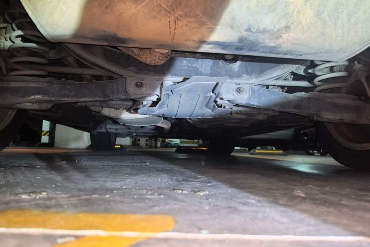Used Ford Kuga 2015 1.5L GTDi Four-Wheel-Drive Elite Model Chassis Rear