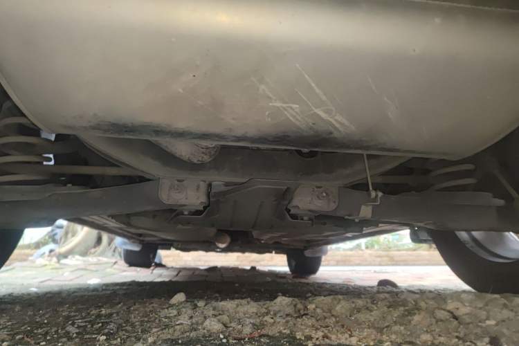 Used Ford Kuga 2015 2.0L GTDi Four-Wheel-Drive Sport Model Chassis Rear