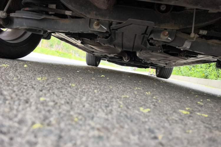 Used Ford Kuga 2015 2.0L GTDi Four-Wheel-Drive Sport Model Chassis Rear