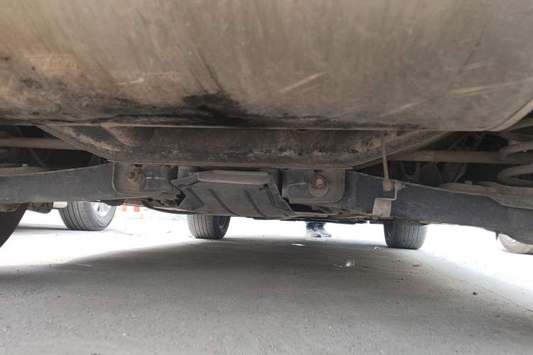 Used Ford Kuga 2015 2.0L GTDi Four-Wheel-Drive Sport Model Chassis Rear