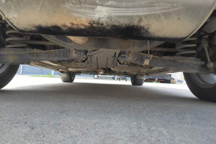 Used Ford Kuga 2015 2.0L GTDi Four-Wheel-Drive Sport Model Chassis Rear