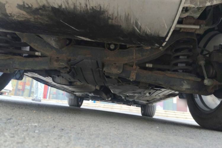 Used Ford Kuga 2015 2.0L GTDi Four-Wheel-Drive Sport Model Chassis Rear