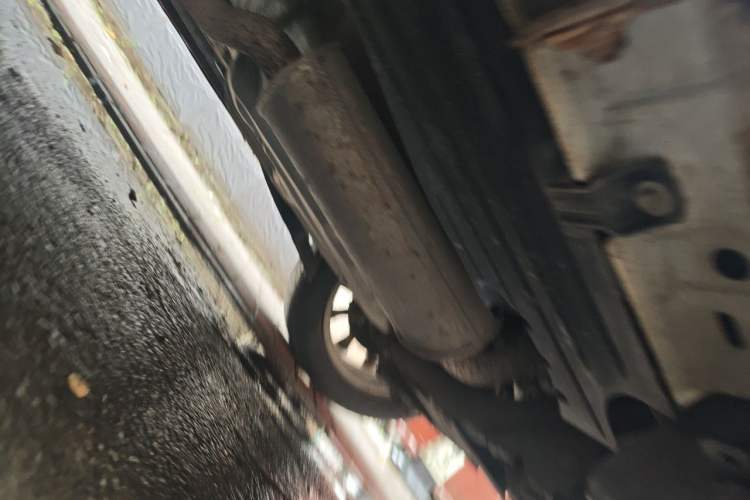 Used Ford Kuga 2015 1.5L GTDi Two-Wheel-Drive Comfort Model Chassis Rear Left