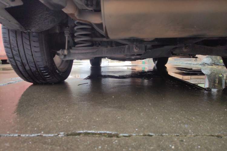 Used Ford Kuga 2015 2.0L GTDi Four-Wheel Drive Elite Model Chassis Rear Left