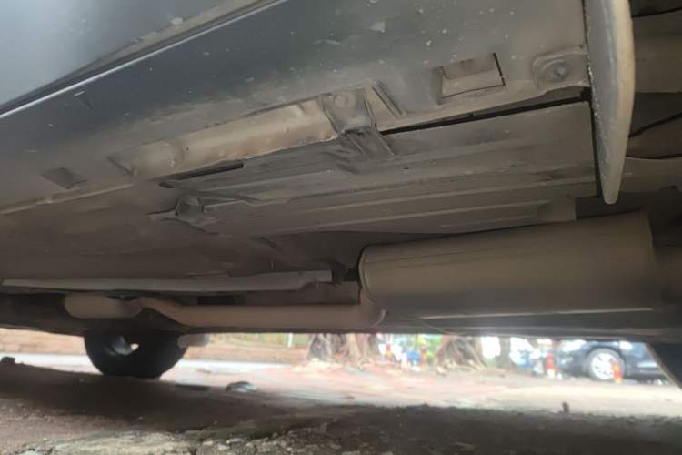 Used Ford Kuga 2015 2.0L GTDi Four-Wheel-Drive Sport Model Chassis Rear Left