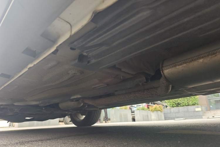Used Ford Kuga 2015 1.5L GTDi Four-Wheel-Drive Elite Model Chassis Rear Left