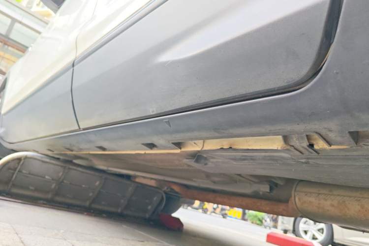 Used Ford Kuga 2015 1.5L GTDi Two-Wheel-Drive Comfort Model Chassis Rear Left