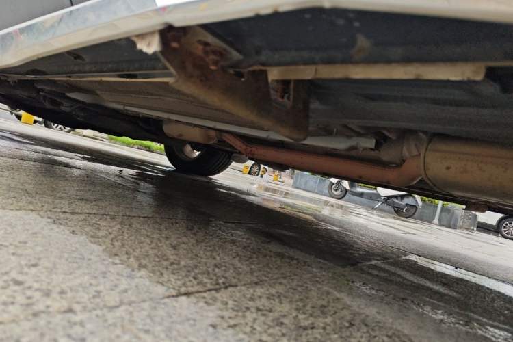 Used Ford Kuga 2015 1.5L GTDi Two-Wheel-Drive Comfort Model Chassis Rear Left