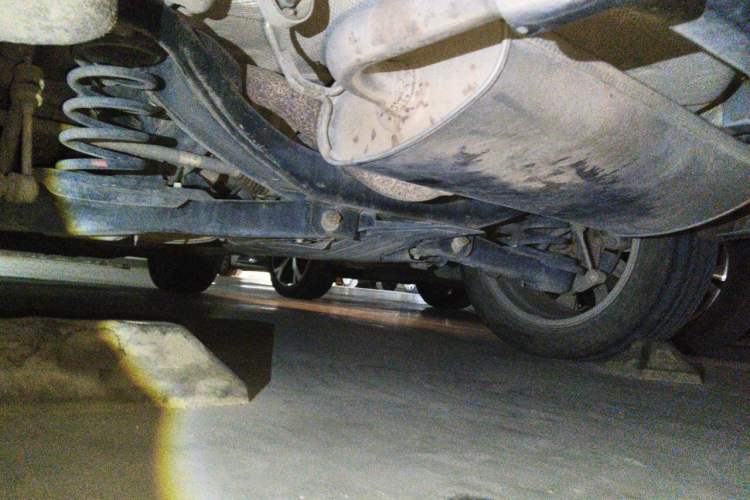 Used Ford Kuga 2015 1.5L GTDi Four-Wheel-Drive Elite Model Chassis Rear Left