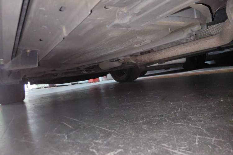 Used Ford Kuga 2015 1.5L GTDi Four-Wheel-Drive Elite Model Chassis Rear Left