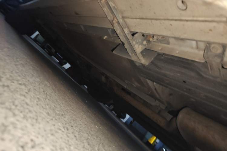 Used Ford Kuga 2015 1.5L GTDi Four-Wheel-Drive Elite Model Chassis Rear Left