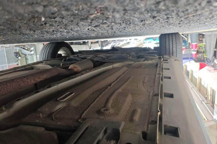 Used Ford Kuga 2015 1.5L GTDi Two-Wheel-Drive Comfort Model Chassis Rear Left