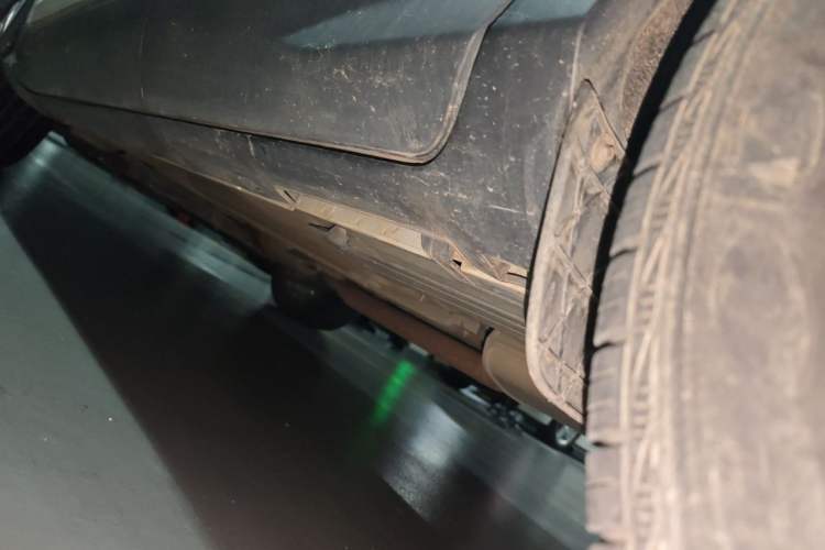 Used Ford Kuga 2015 1.5L GTDi Four-Wheel-Drive Elite Model Chassis Rear Left