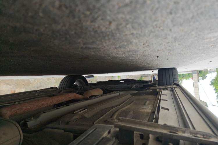 Used Ford Kuga 2015 1.5L GTDi Four-Wheel-Drive Elite Model Chassis Rear Left