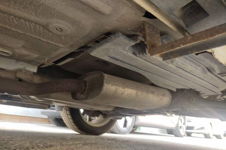 Used Ford Kuga 2015 2.0L GTDi Four-Wheel Drive Elite Model Chassis Rear Left