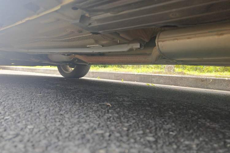 Used Ford Kuga 2015 1.5L GTDi Four-Wheel-Drive Elite Model Chassis Rear Left