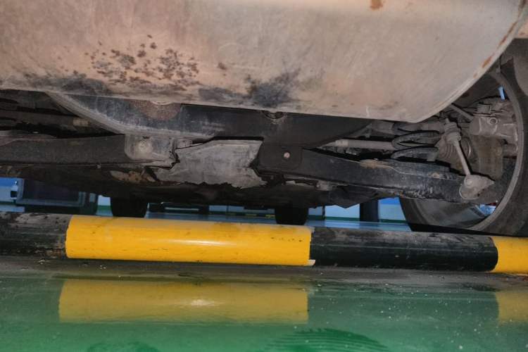 Used Ford Kuga 2015 2.0L GTDi Four-Wheel Drive Elite Model Chassis Rear