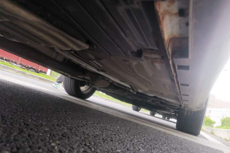 Used Ford Kuga 2015 2.0L GTDi Four-Wheel Drive Elite Model Chassis Rear Right