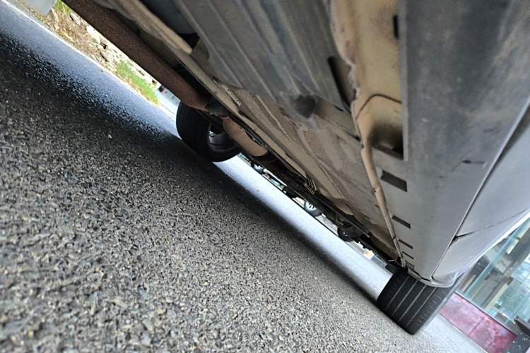 Used Ford Kuga 2015 1.5L GTDi Four-Wheel-Drive Elite Model Chassis Rear Right