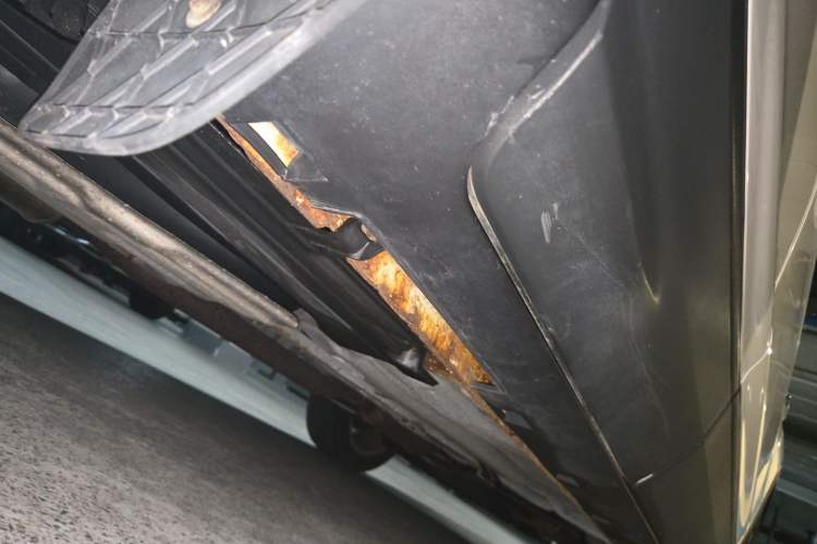 Used Ford Kuga 2015 1.5L GTDi Two-Wheel Drive Fashion Edition Chassis Rear Right