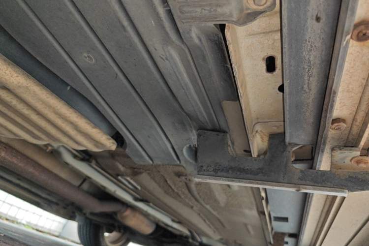 Used Ford Kuga 2015 1.5L GTDi Two-Wheel-Drive Comfort Model Chassis Rear Right