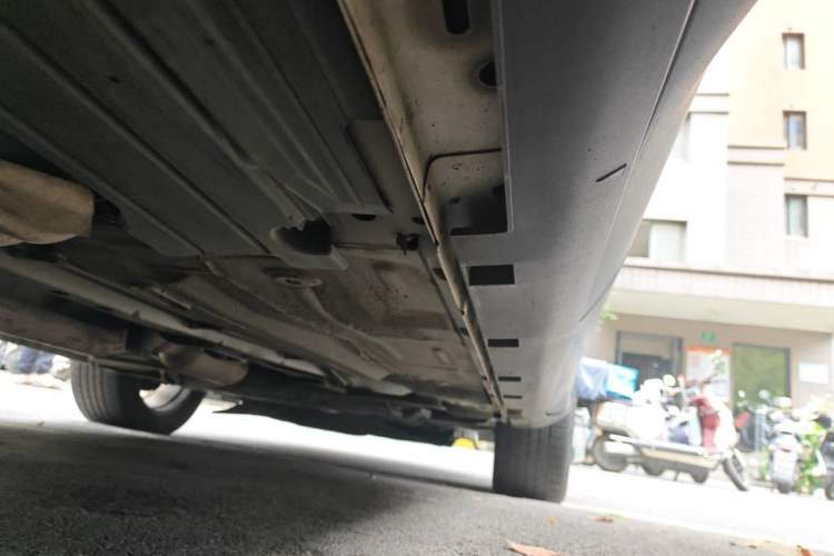 Used Ford Kuga 2015 2.0L GTDi Four-Wheel Drive Prestige Model Chassis Rear Right