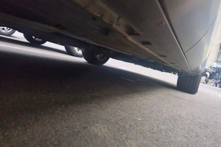 Used Ford Kuga 2015 2.0L GTDi Four-Wheel Drive Elite Model Chassis Rear Right