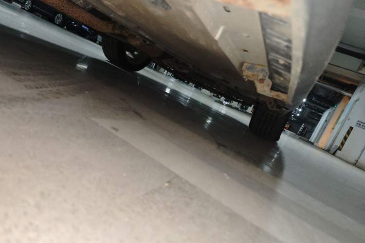 Used Ford Kuga 2015 1.5L GTDi Four-Wheel-Drive Elite Model Chassis Rear Right