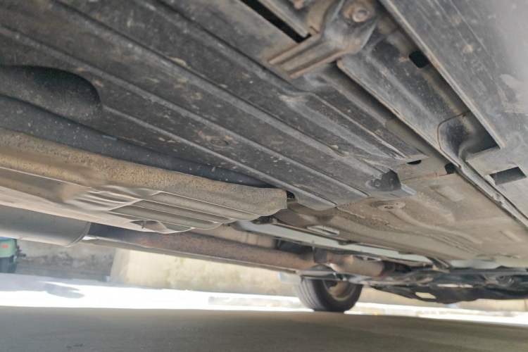 Used Ford Kuga 2015 1.5L GTDi Four-Wheel-Drive Elite Model Chassis Rear Right