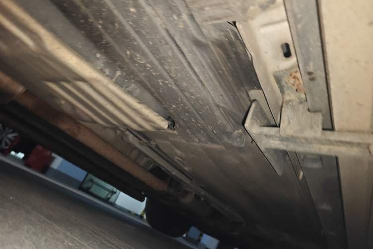 Used Ford Kuga 2015 1.5L GTDi Four-Wheel-Drive Elite Model Chassis Rear Right