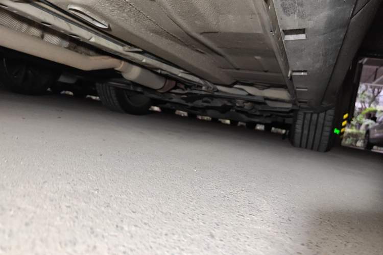 Used Ford Kuga 2015 1.5L GTDi Two-Wheel-Drive Comfort Model Chassis Rear Right
