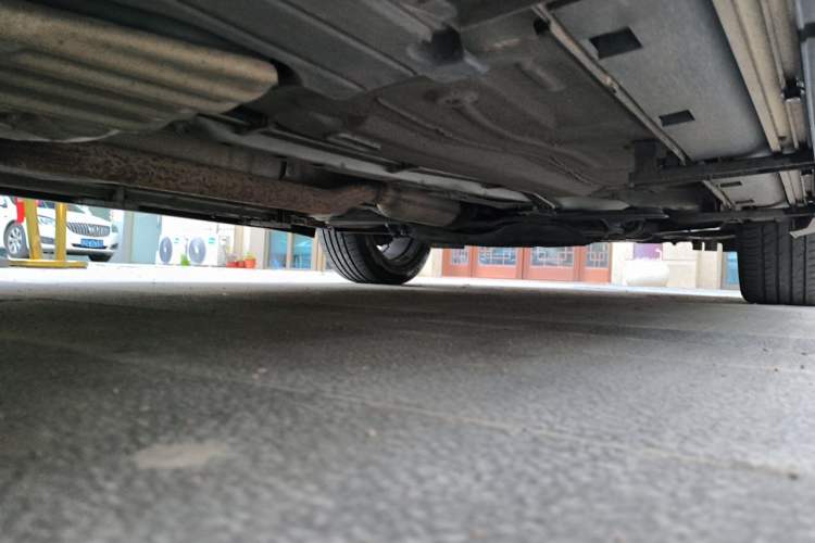 Used Ford Kuga 2015 1.5L GTDi Two-Wheel Drive Fashion Edition Chassis Rear Right
