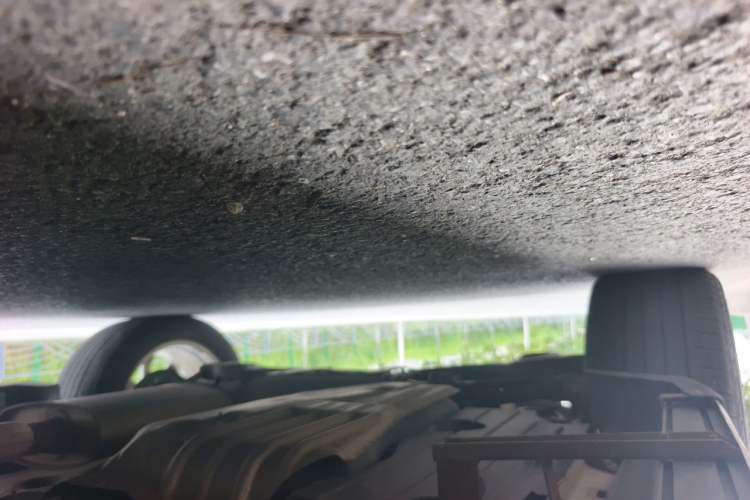 Used Ford Kuga 2015 1.5L GTDi Four-Wheel-Drive Elite Model Chassis Rear Right