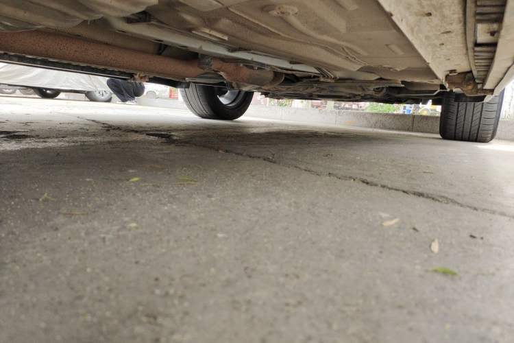 Used Ford Kuga 2015 2.0L GTDi Four-Wheel-Drive Sport Model Chassis Rear Right