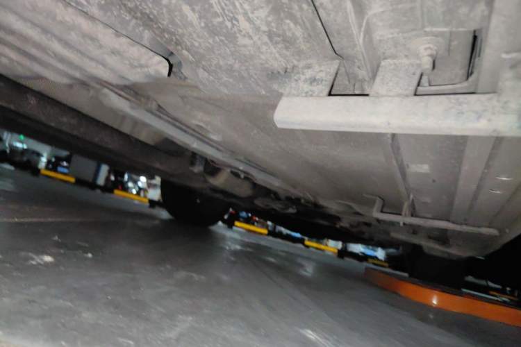 Used Ford Kuga 2015 1.5L GTDi Four-Wheel-Drive Elite Model Chassis Rear Right