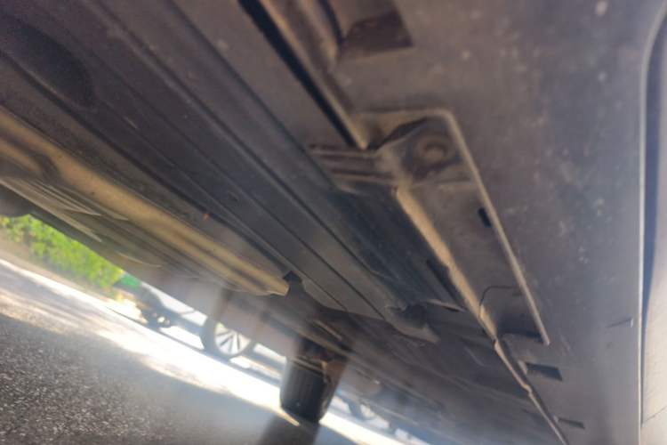 Used Ford Kuga 2015 2.0L GTDi Four-Wheel Drive Elite Model Chassis Rear Right