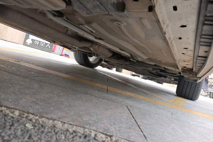 Used Ford Kuga 2015 1.5L GTDi Two-Wheel-Drive Comfort Model Chassis Rear Right