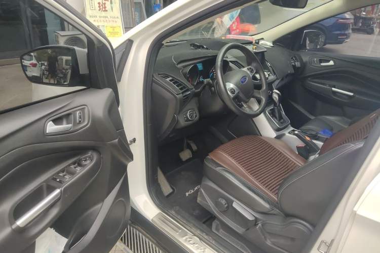 Used Ford Kuga 2015 1.5L GTDi Two-Wheel Drive Fashion Edition Driver Seat
