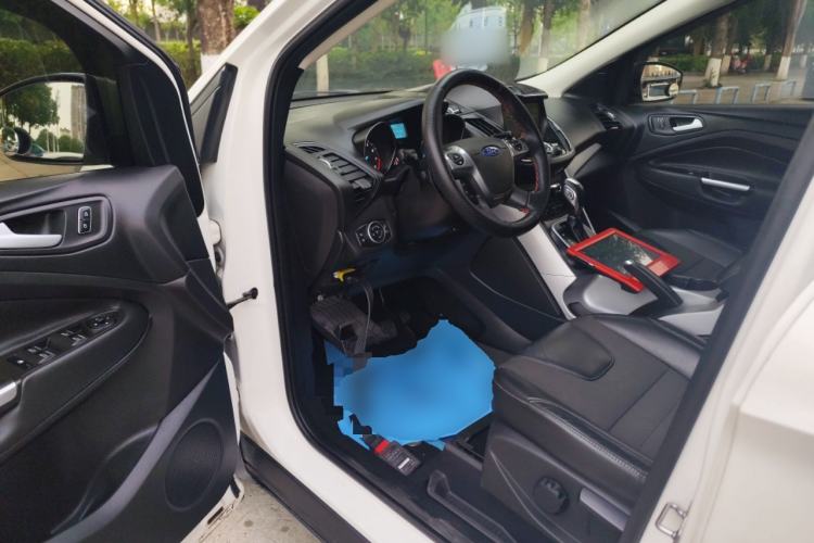 Used Ford Kuga 2015 1.5L GTDi Two-Wheel Drive Fashion Edition Driver Seat