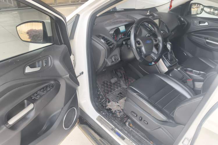 Used Ford Kuga 2015 1.5L GTDi Four-Wheel-Drive Elite Model Driver Seat