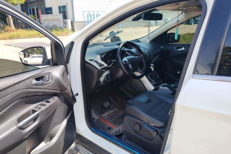 Used Ford Kuga 2015 1.5L GTDi Two-Wheel Drive Fashion Edition Driver Seat