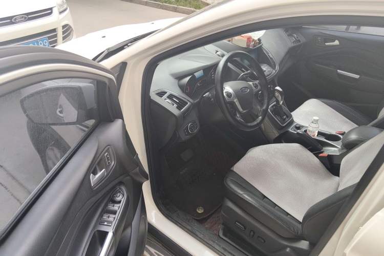 Used Ford Kuga 2015 1.5L GTDi Four-Wheel-Drive Elite Model Driver Seat