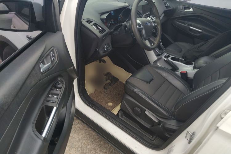 Used Ford Kuga 2015 1.5L GTDi Two-Wheel Drive Fashion Edition Driver Seat