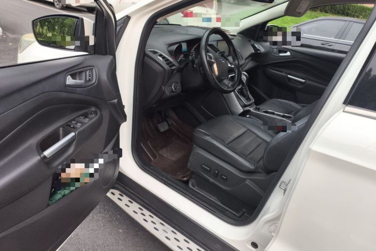 Used Ford Kuga 2015 1.5L GTDi Four-Wheel-Drive Elite Model Driver Seat