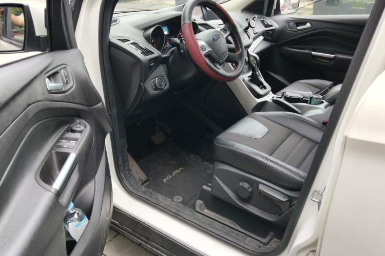 Used Ford Kuga 2015 1.5L GTDi Two-Wheel Drive Fashion Edition Driver Seat