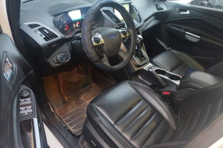 Used Ford Kuga 2015 2.0L GTDi Four-Wheel Drive Elite Model Driver Seat